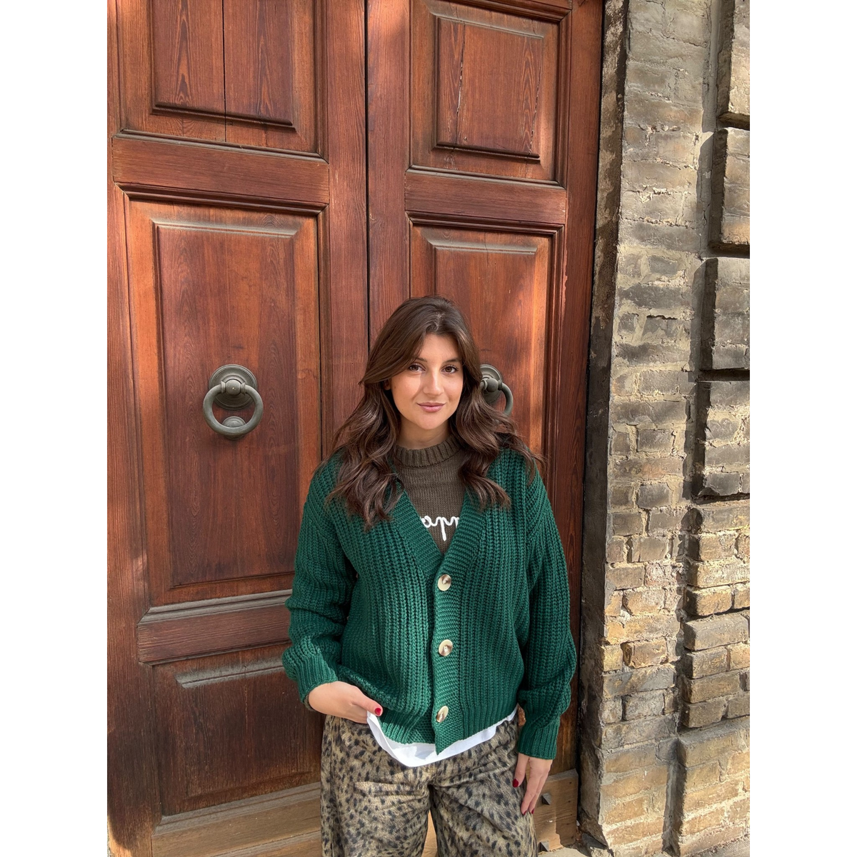 Cardigan con bottoni