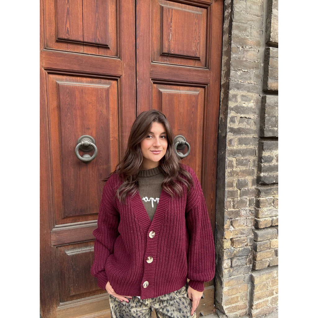 Cardigan con bottoni