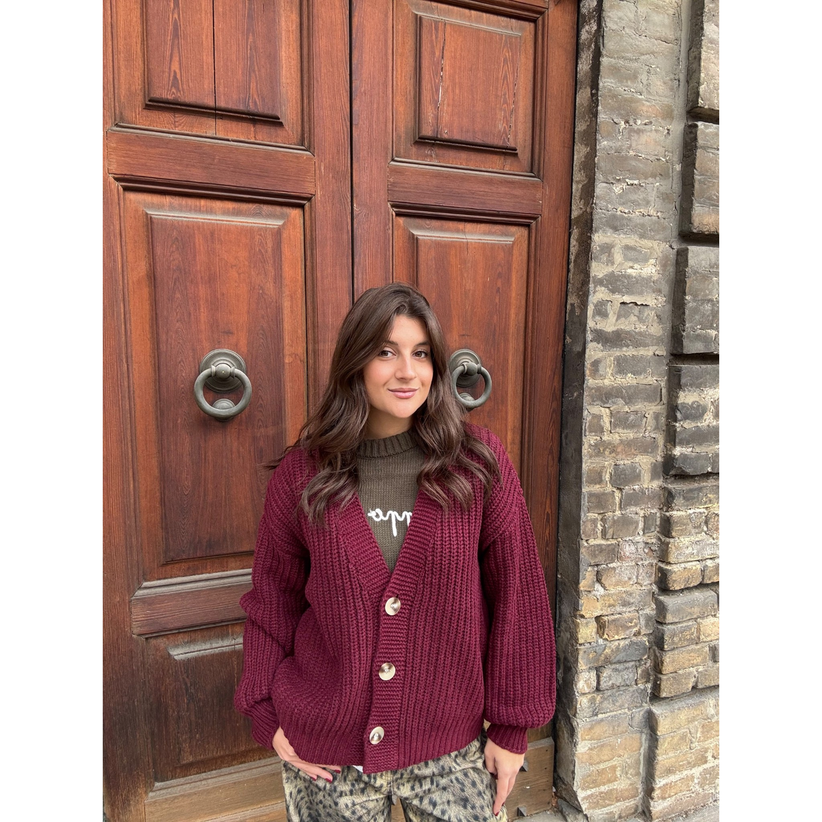 Cardigan con bottoni