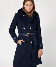 Carica l&#39;immagine nel visualizzatore di Gallery, Guess - cappotto
