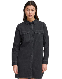 Camicia denim lunga. Vestibilità normale.