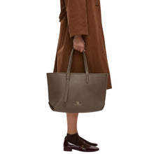 Carica l&#39;immagine nel visualizzatore di Gallery, Emme Marelle Borsa maxi shopper
