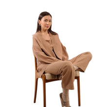 Carica l&#39;immagine nel visualizzatore di Gallery, Molly Bracken Cardigan
