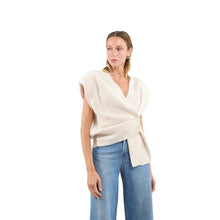 Carica l&#39;immagine nel visualizzatore di Gallery, Have One -Gilet
