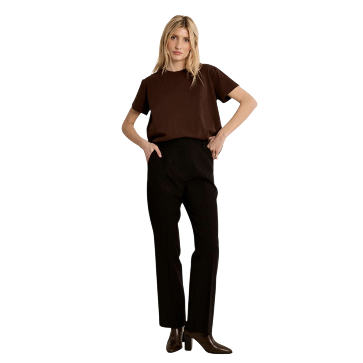 T- shirt maniche corte con dettaglio a bottoni