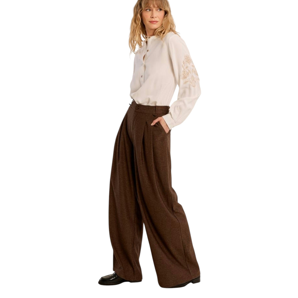 Camicia ricamata con colletto alla coreana
