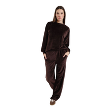 Carica l'immagine nel visualizzatore di Gallery, Susy mix - Completo in ciniglia
